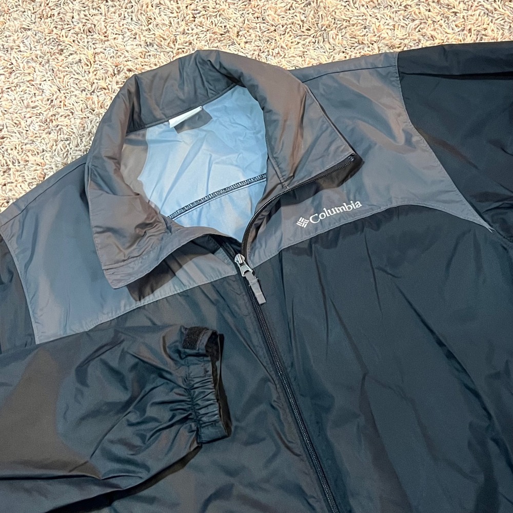 C007Columbia Men's L Black Gray Zip Up Hooded Windbreaker Jacket